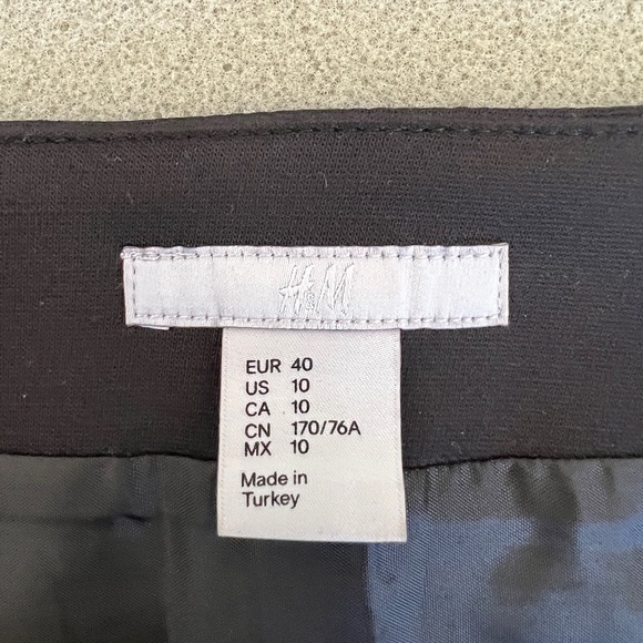 H&M mini skirt with sequins - Picture 5 of 9